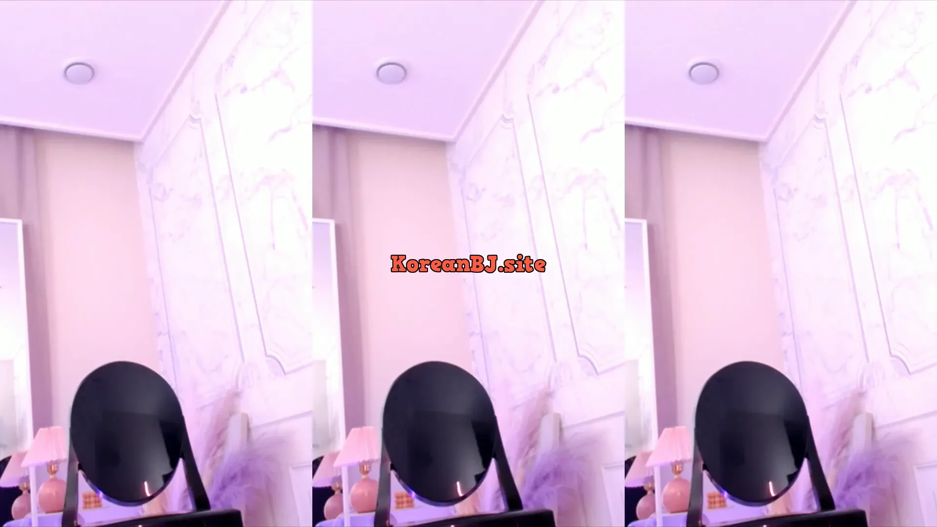 chuing77s alluring stare