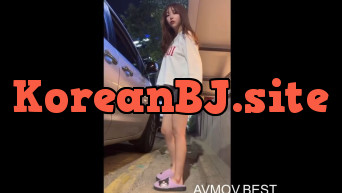 신작 ✨ 쿠킹미제 chuchu_차 뒤에서 오줌싸기 엉덩이자랑