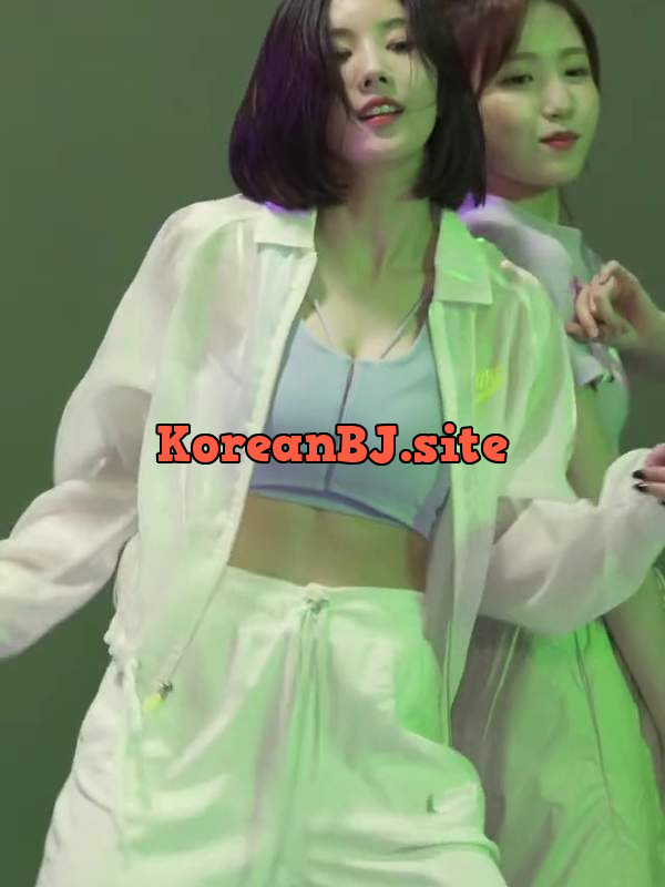 Tag-teamed by two sultry Asian vixens in tight white outfits. 🍆😏 Pierce me with your KpopFap fantasy, daddy. – @dancingqueen’s Sex Reel On koreanbj.club – TikTok Porn & Shorts